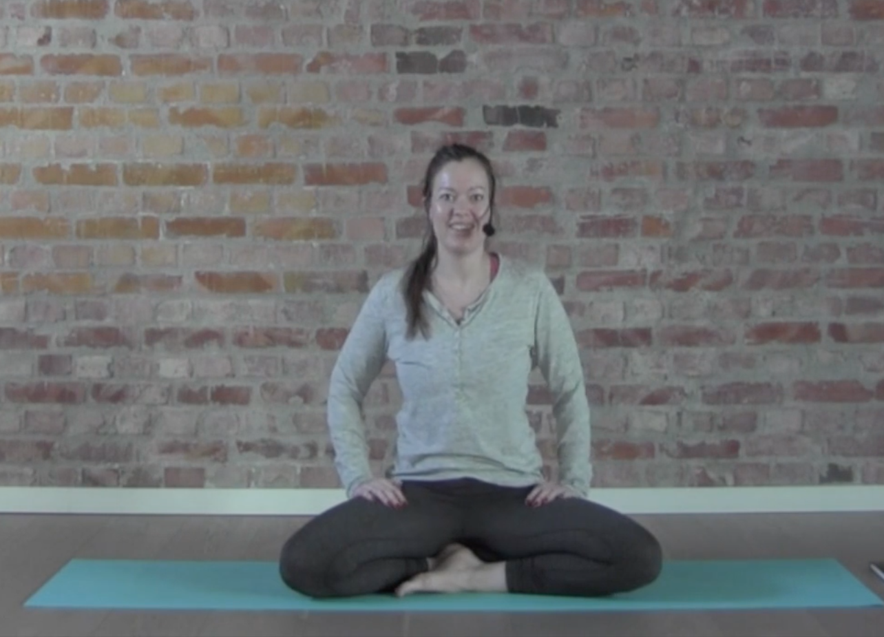 INTRODUKSJON TIL PROGRAMMET "KVELDSYOGA"