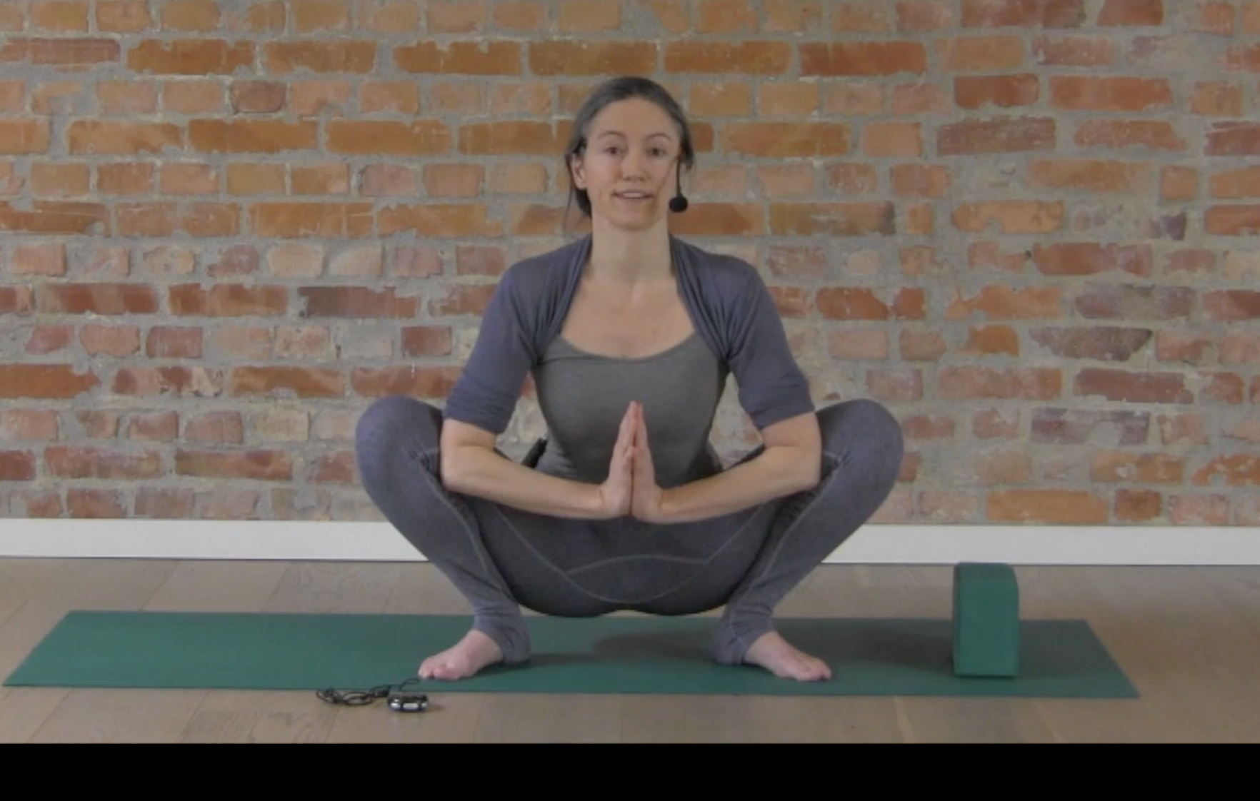 12 MIN FOR HOFTER, 28