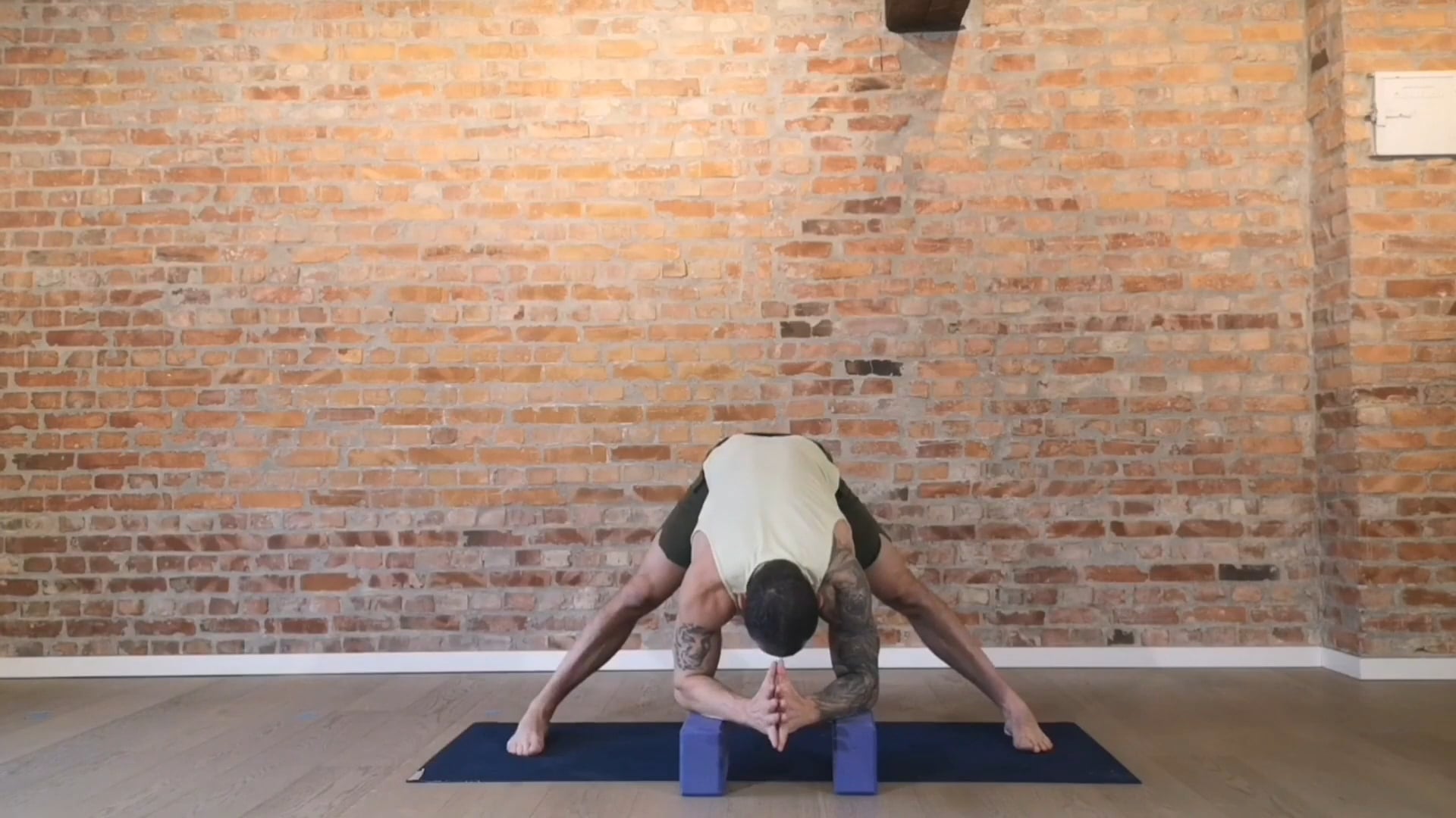 MODUL 7 - WIDE LEG FOLD